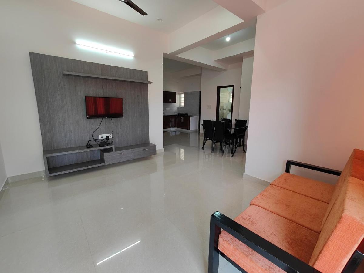 Meer Stay - Premium Service Apartments Vanivilasa Puram Εξωτερικό φωτογραφία